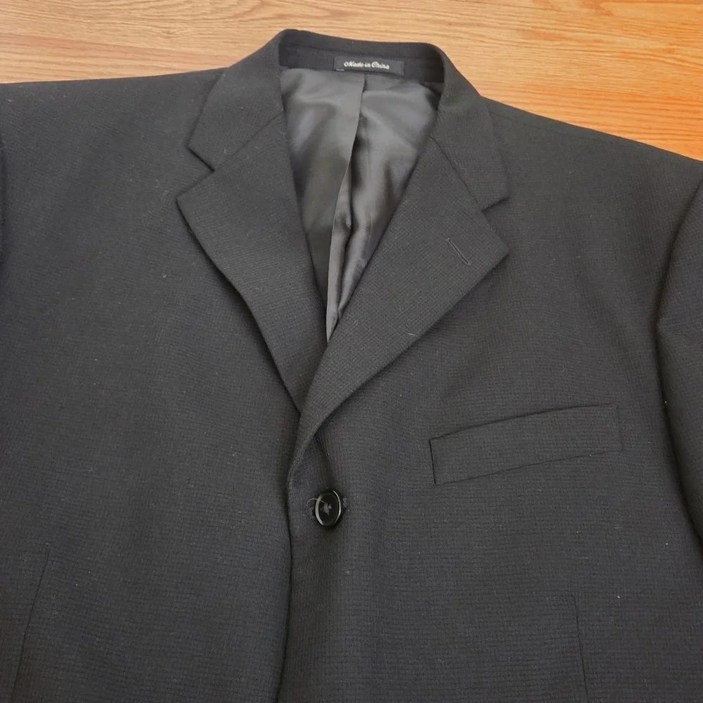 Claiborne 42 S 100% Wool Blend Blazer Sport Coat Jacket Black Three Button Mint